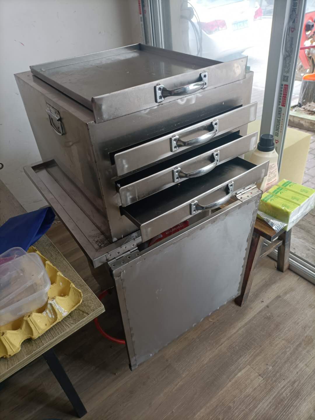 本人有一台肠粉机,出售,才买一个多月,是个卖早餐神器,价格便宜